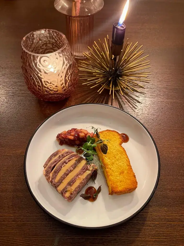 Brasserie Monsees - Brasserie Monsees | Puur Eten & De Lekkerste Wijnen_'s-Graveland_slider_image_3