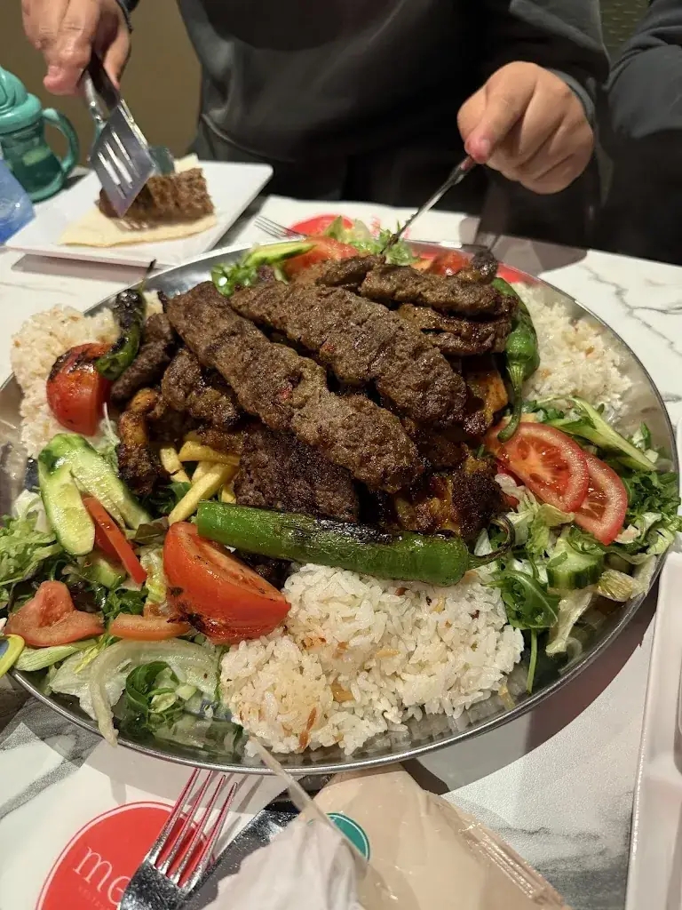 Restaurant Merza_Amsterdam_slider_image_2