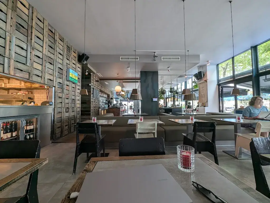 meg dr_NAP Amsterdam_Amsterdam_review