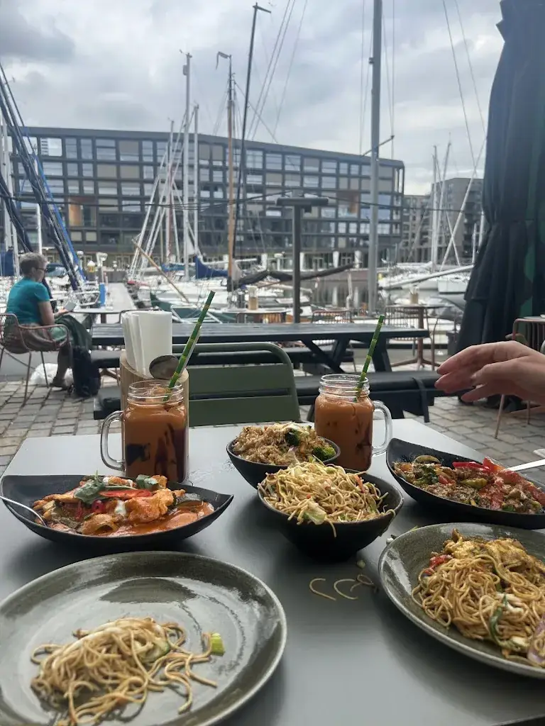 Igo Jeferson Barros Coelho_KOH - Kitchen of Happiness_Amsterdam_review