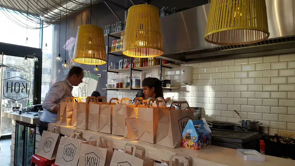 KOH - Kitchen of Happiness_Amsterdam_slider_image_1