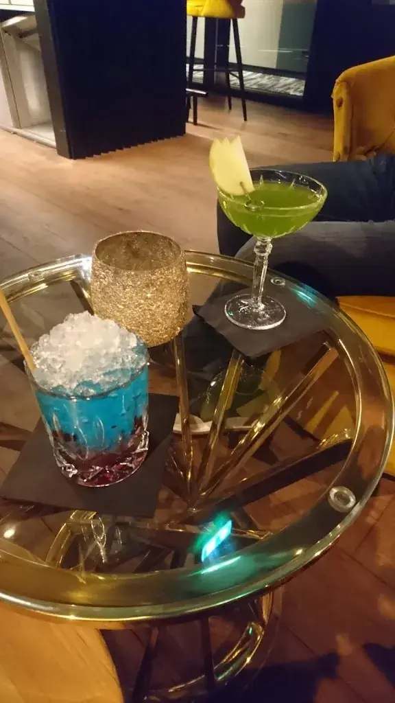 Menu_Restaurant FIVE_Amsterdam_image_4