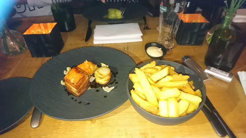 Menu_Restaurant FIVE_Amsterdam_image_8