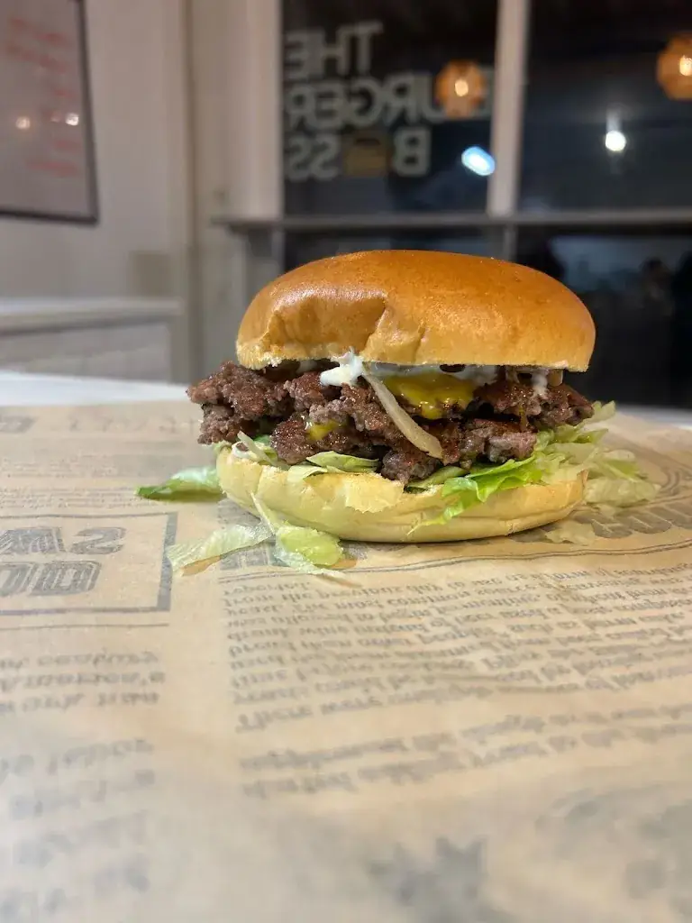 The Burger Boss | Smash Burgers_Amsterdam_slider_image_1