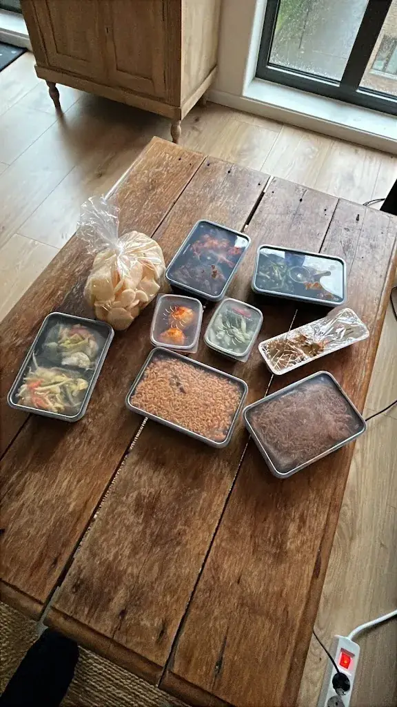 Dimitri Szygo_Toko Radja_Amsterdam_review