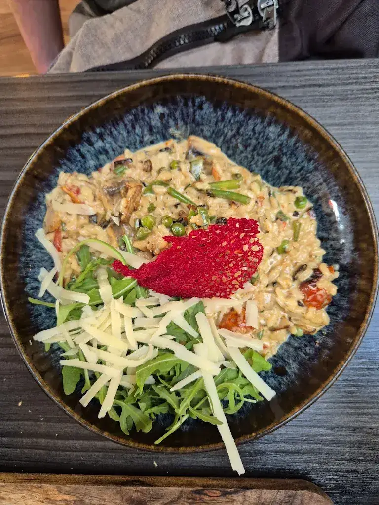 M K_BRASS_Heerhugowaard_review