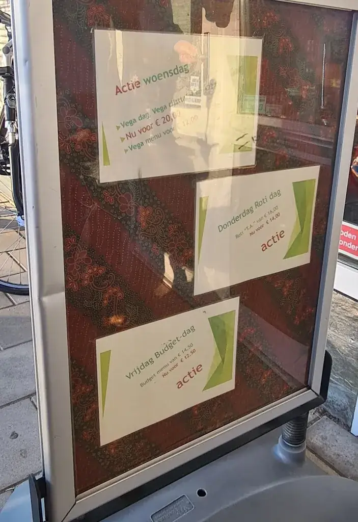 Menu_Toko Tante Annie_Heerhugowaard_image_3