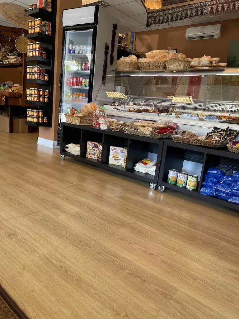 Toko Tante Annie_Heerhugowaard_slider_image_1