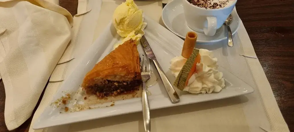 Menu_Grieks Specialiteitenrestaurant Delphi_Heerhugowaard_immagine_8