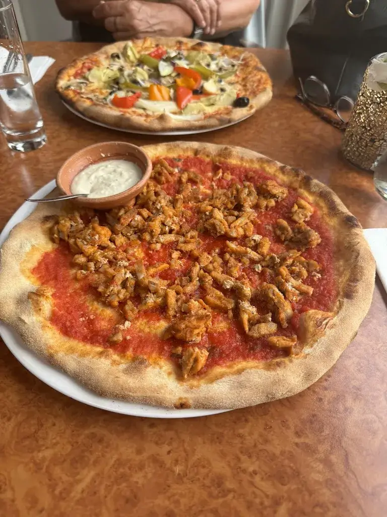 Ristorante Pizzeria La Brocca_Heerhugowaard_slider_image_3