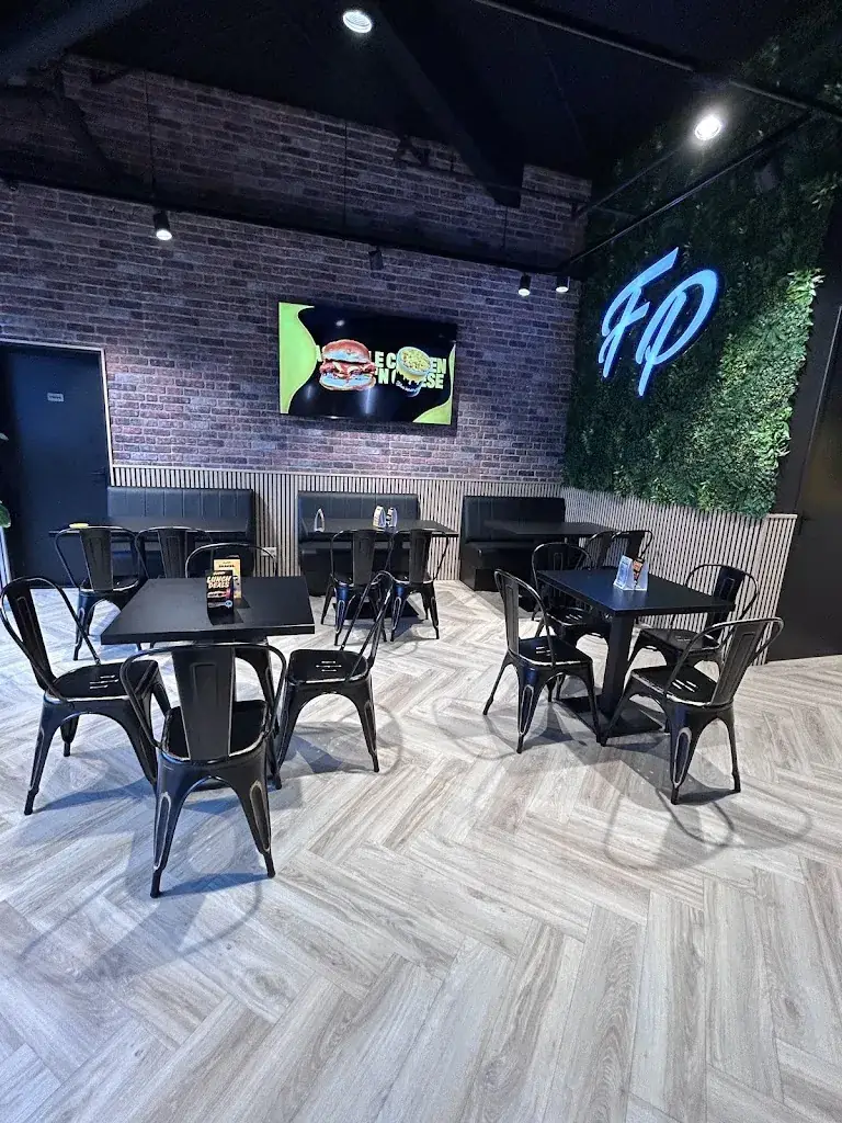 Fat Phill’s Heerhugowaard_Heerhugowaard_slider_image_3