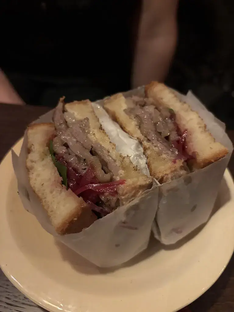 Menu_CUE- Bar Restaurant Amsterdam_Amsterdam_image_5