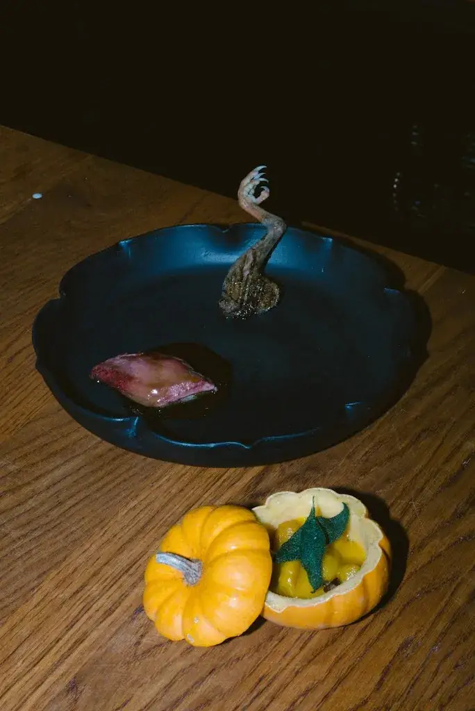 Menu_CUE- Bar Restaurant Amsterdam_Amsterdam_image_9