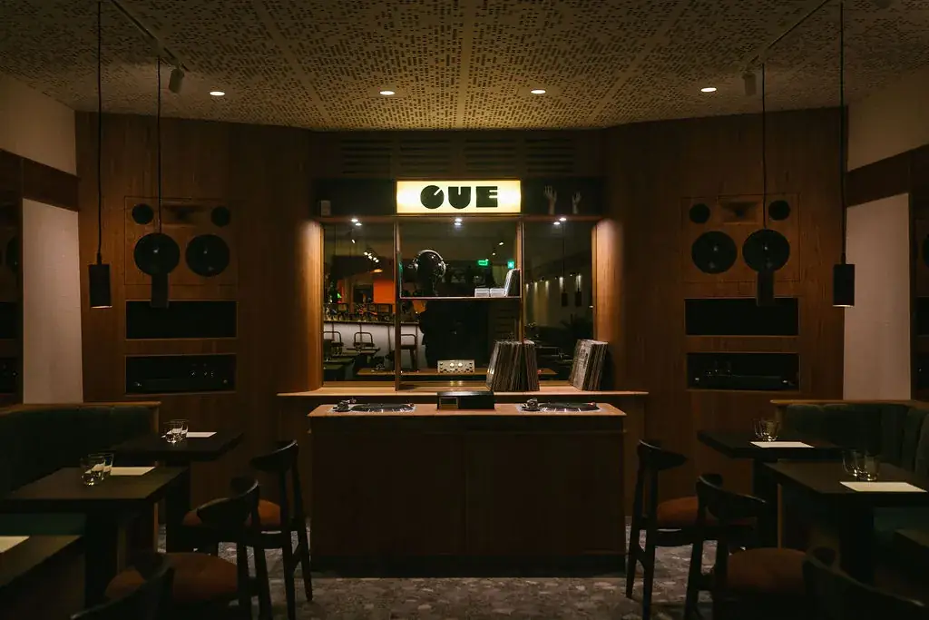 CUE- Bar Restaurant Amsterdam ristorante a Amsterdam