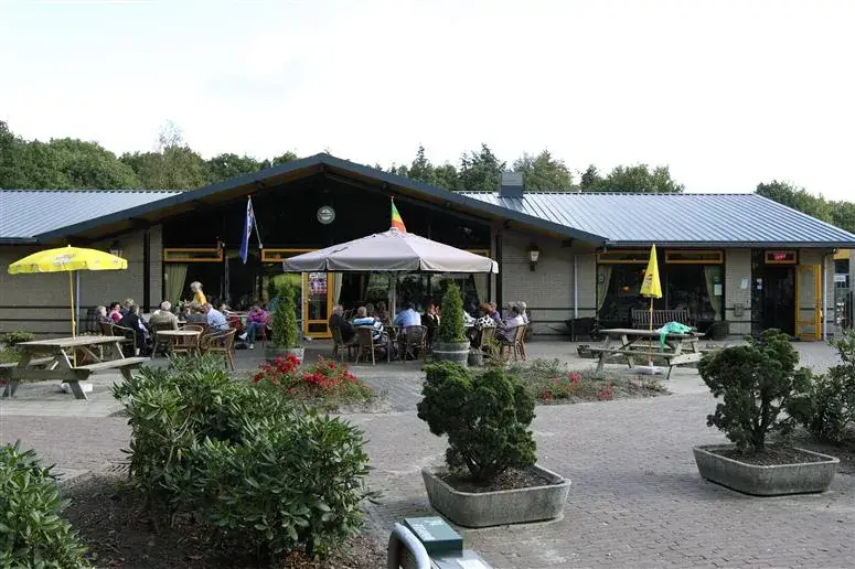 Optisport | Lunchroom Dúndelle restaurante en Bakkeveen