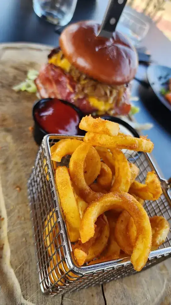 Mohammad Rafa'ti_Grand Café de Parel_Leimuiderbrug_review