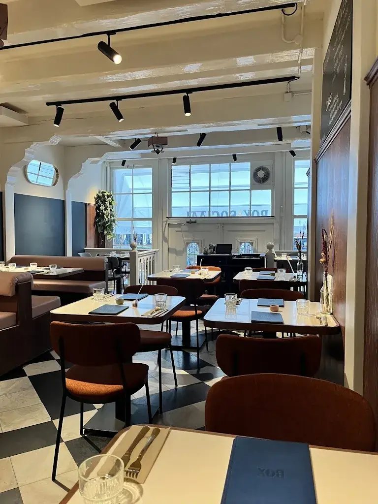 Box Sociaal Jordaan restaurant in Amsterdam