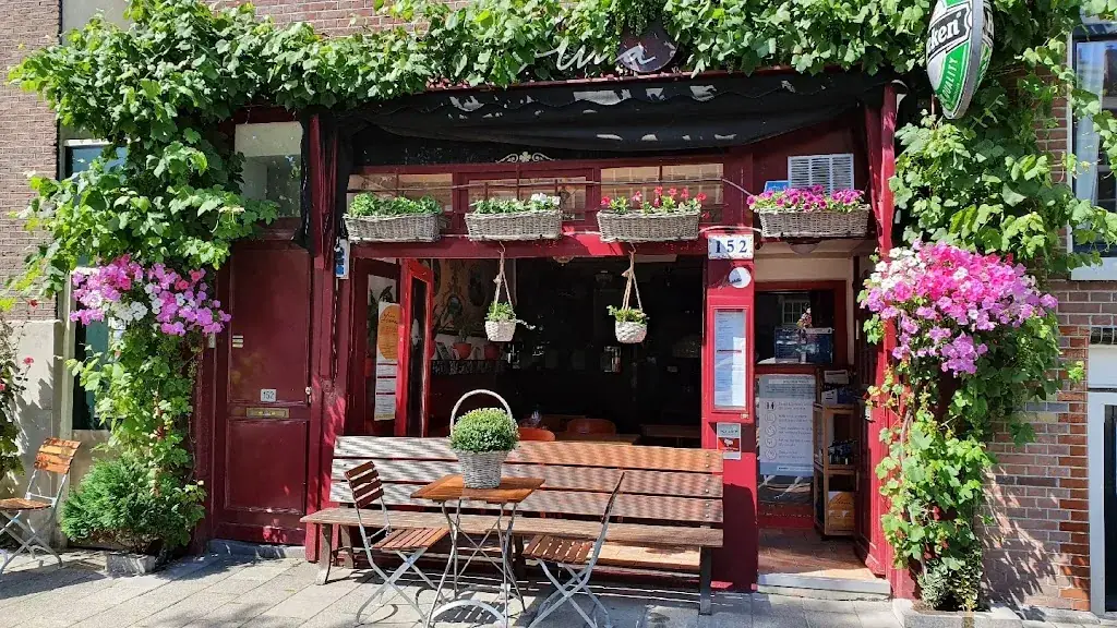 Luna restaurant in Amsterdam