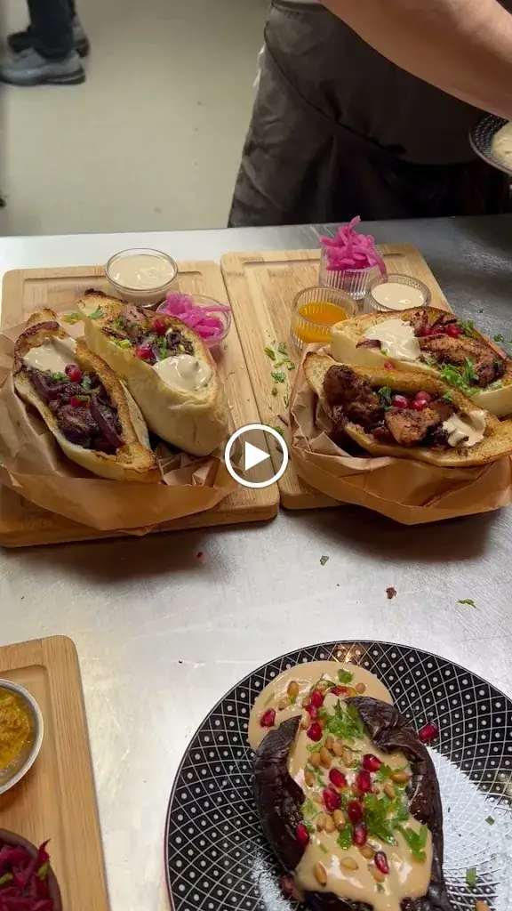 d&a hummus bistro_Amsterdam_slider_image_2