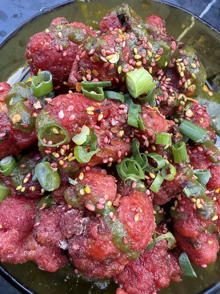 Kenady Sullivan_Sins of Sal_Amsterdam_review