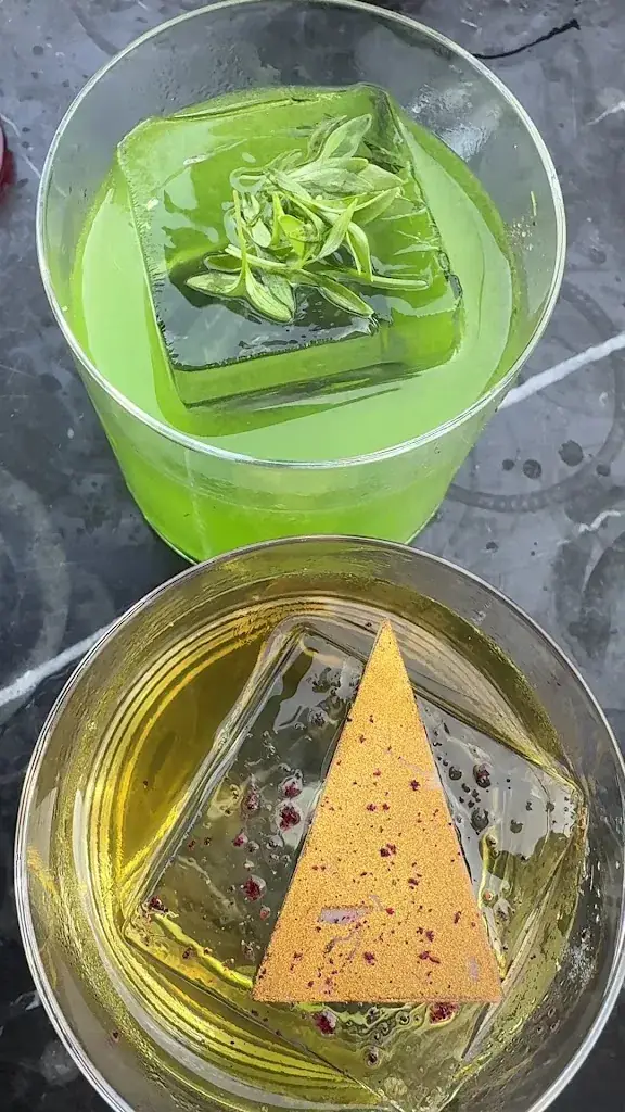 Sins of Sal_Amsterdam_slider_image_2