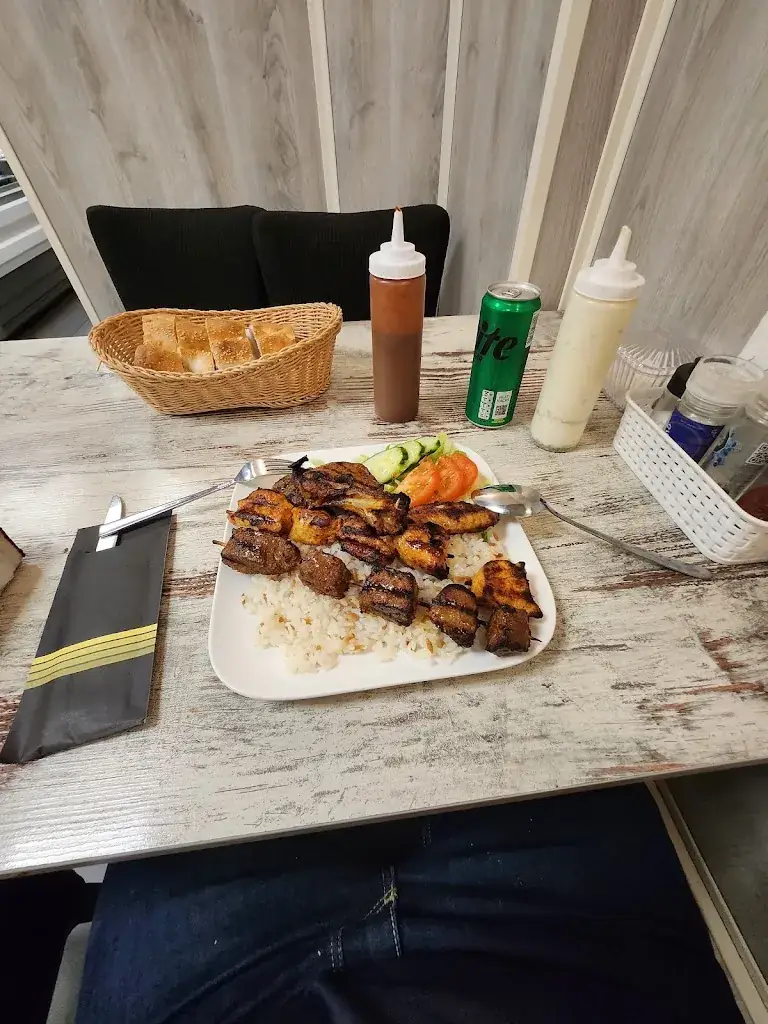 Mohammad Reza Baghban Haghighi_Eethuis De Jordaan_Amsterdam_review