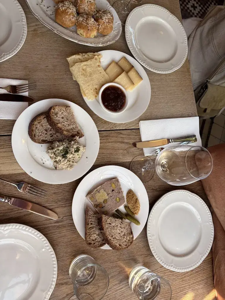 Nikola K. (Niki)_Venus & Adonis_Amsterdam_review