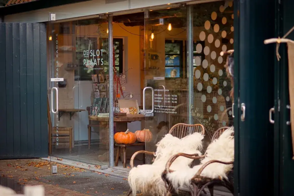 Het Koetshuis restaurant à Bakkeveen