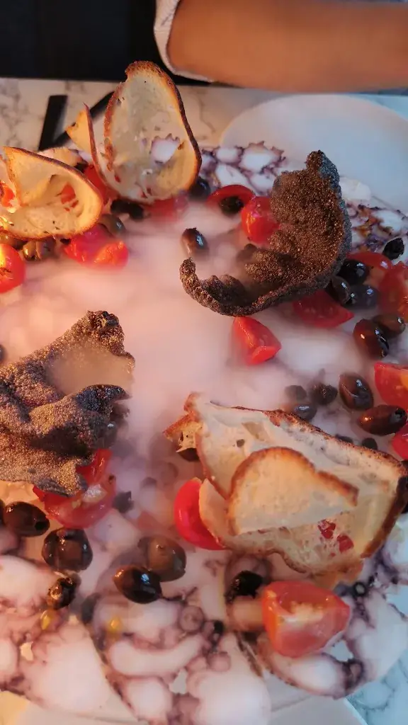 Daniel Leth_Assaggi_Amsterdam_review