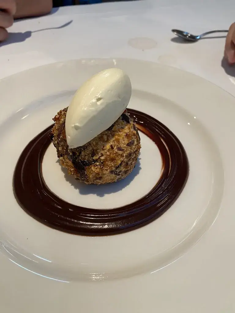 LOTUS HOEY_Toscanini_Amsterdam_review