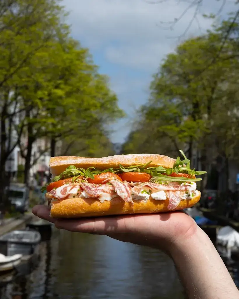 Davie's Amsterdam_Amsterdam_slider_image_3