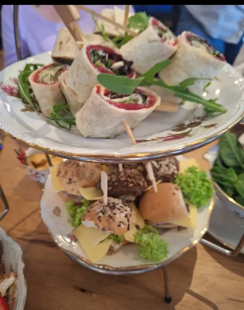 Marga Kerssens_the Lantern_Limmen_recensione