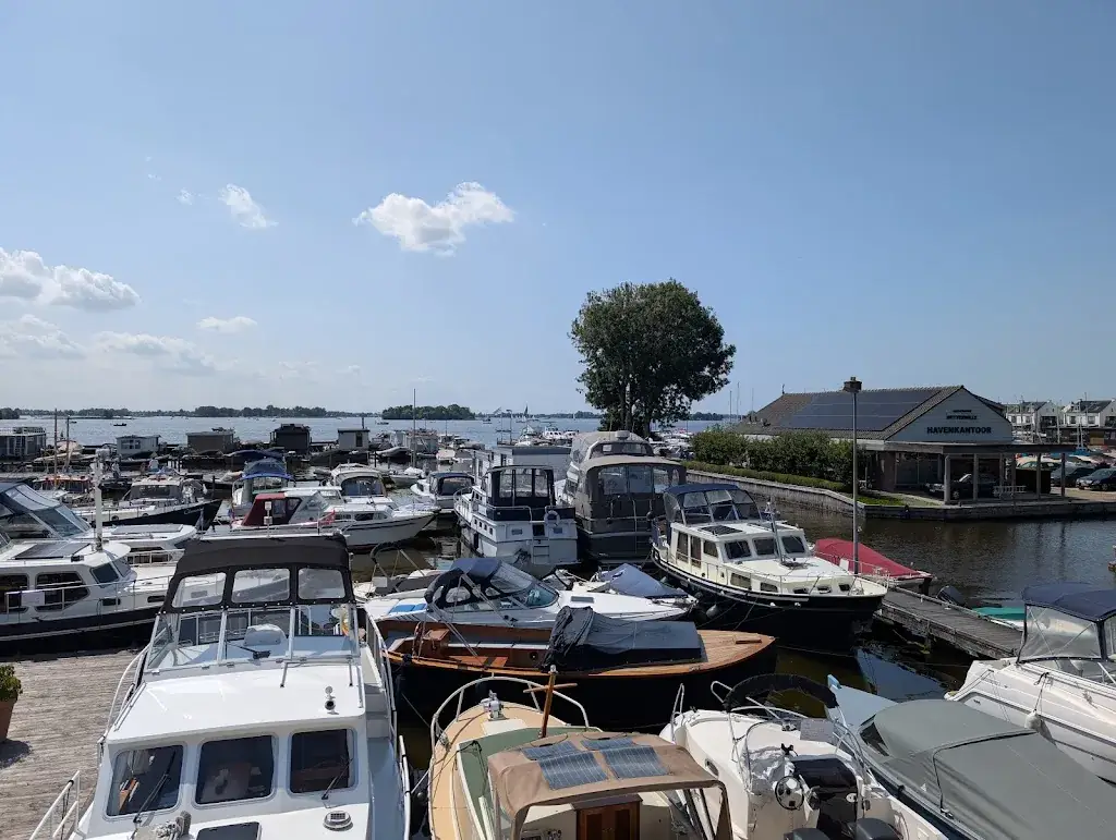 Dragos A_Porto Loosdrecht_Loosdrecht_review