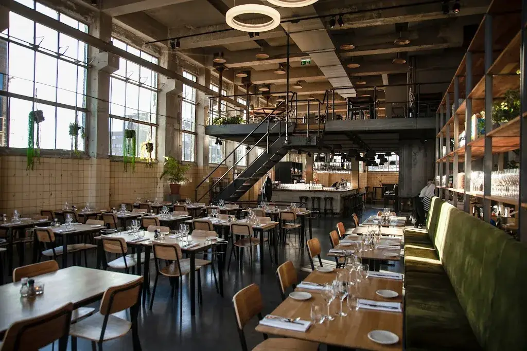 Café Restaurant De Krachtcentrale restaurant in Huizen