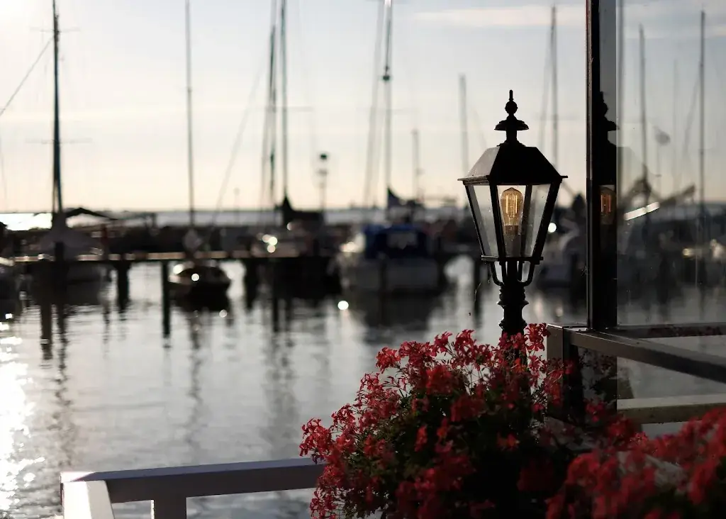 Sebastian W_Taverne de Visscher_Marken_review