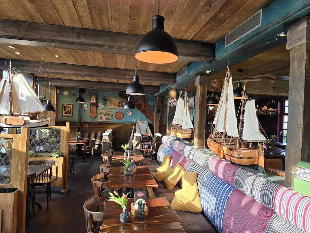 Taverne de Visscher_Marken_slider_image_3