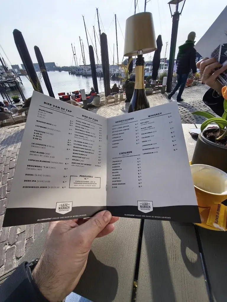 Menu_land en zeezicht (LEZZ)_Marken_image_1