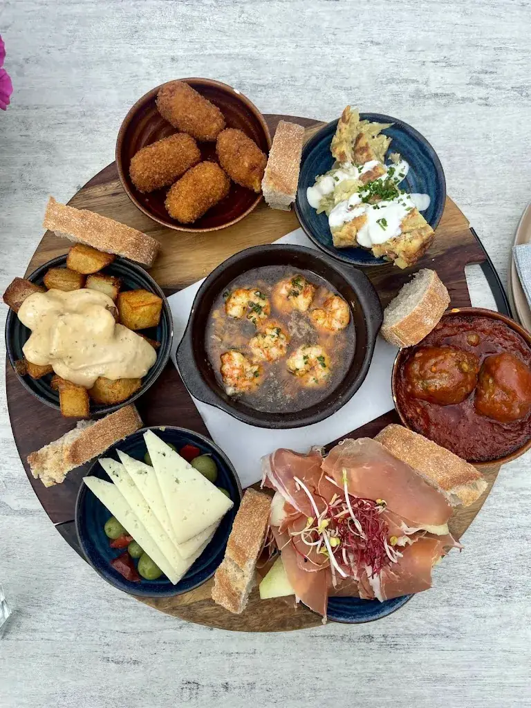 Nuria Bellido_De Krokodil_Krommenie_recensione