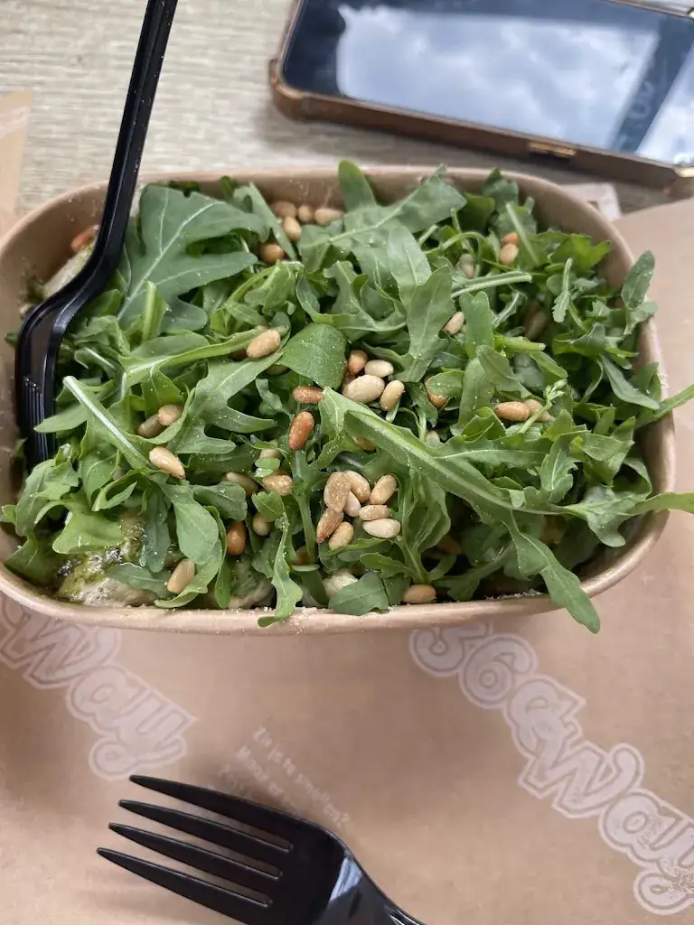 Im Bel_36aWay_Krommenie_review