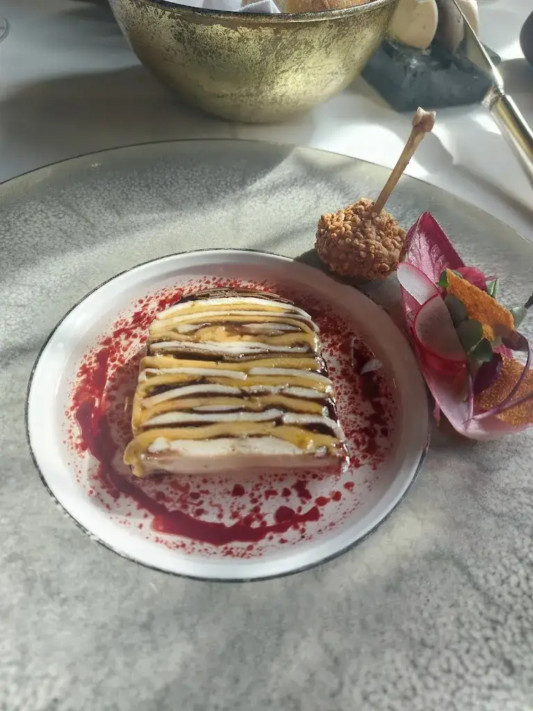 Jorge Luis Galicia_Mulberry Restaurant_Warmond_review