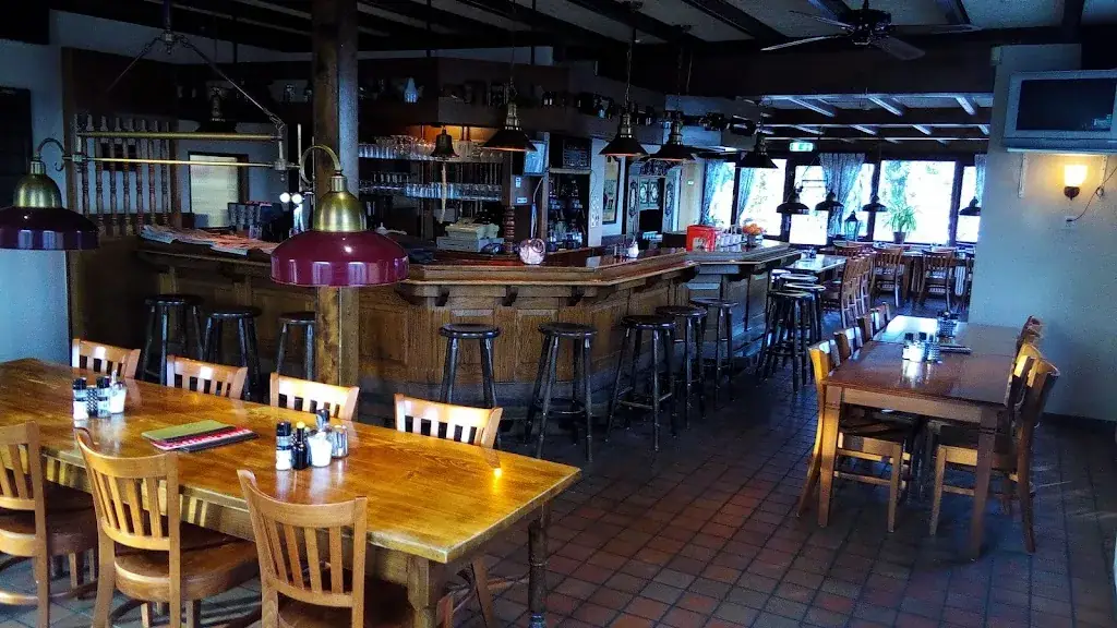 Wegrestaurant "De Barriere" restaurant in Montferland