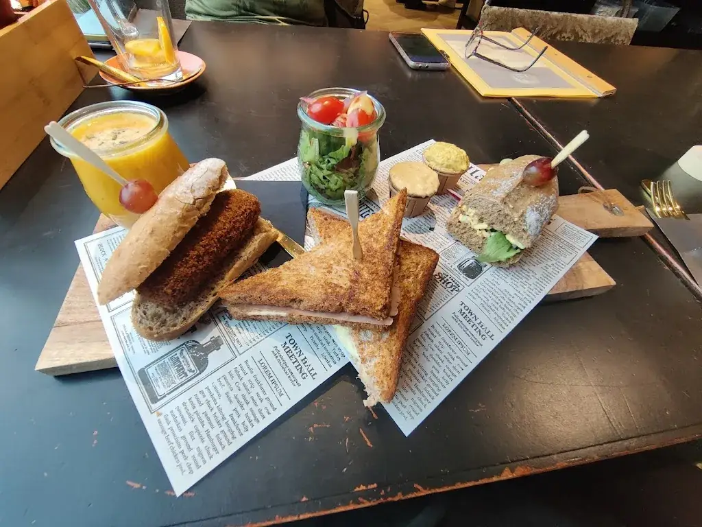 Chantal_Brasserie Aai&Vlaai_Baarle-Nassau_review