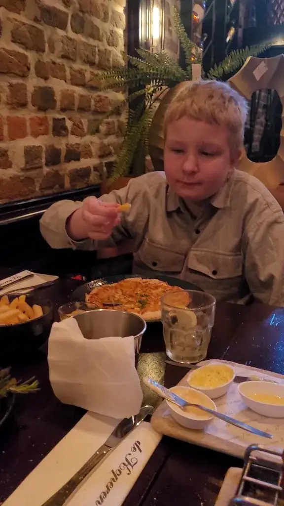 de Koperen Vis_Monnickendam_slider_image_2