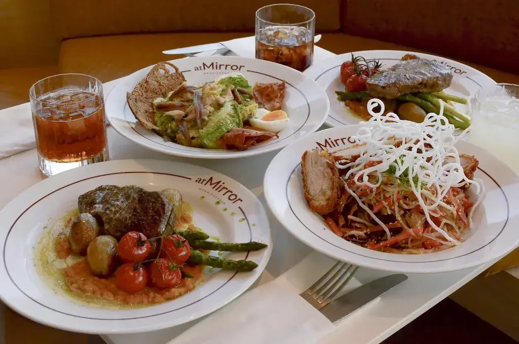 atMirror Monnickendam_Monnickendam_slider_image_3