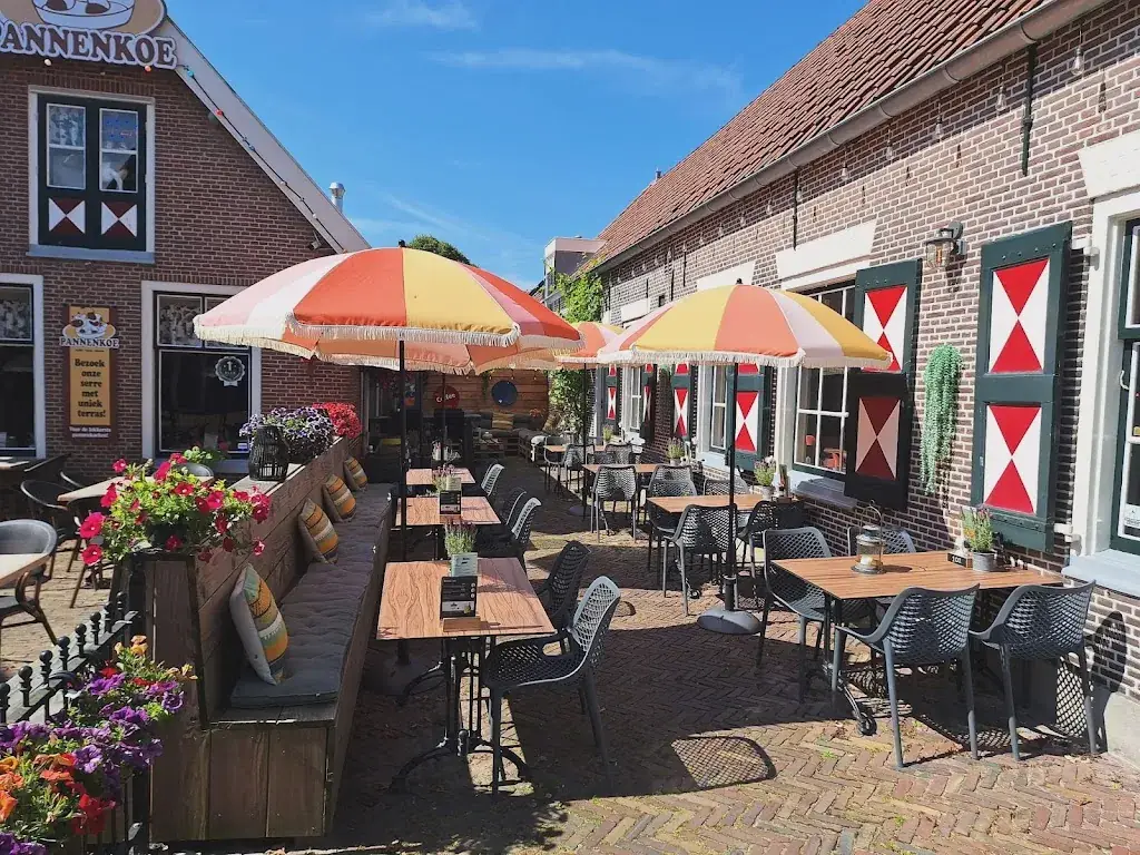 Funky Moose Restaurant_Lisse_slider_image_1