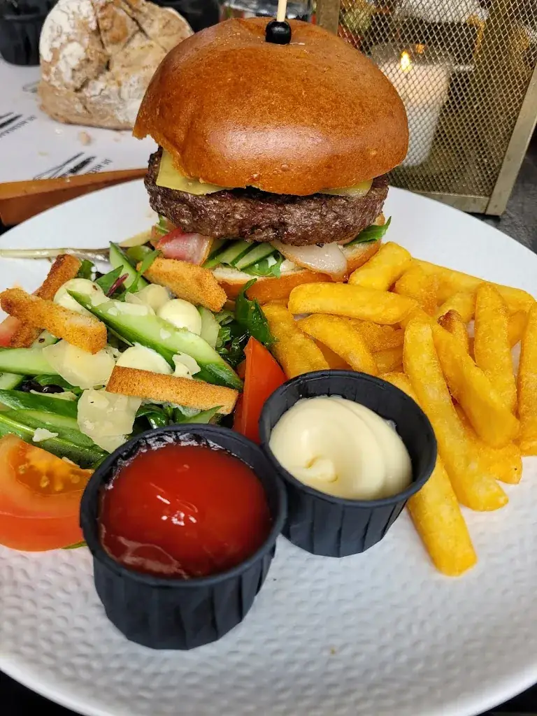 Ana Raquel Marchi_De Heerekamer Lisse_Lisse_review