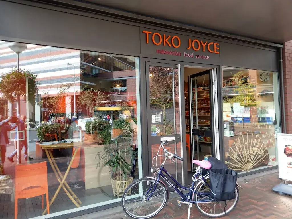 Toko Joyce_Amsterdam_slider_image_1