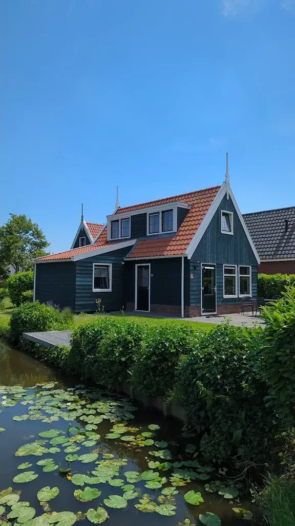 Jurriaan Momberg_Europarcs de Rijp_Oost-Graftdijk_review