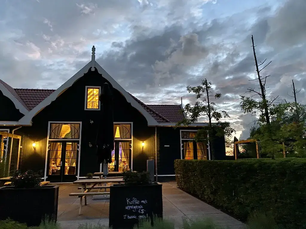 Europarcs de Rijp restaurant in Oost-Graftdijk