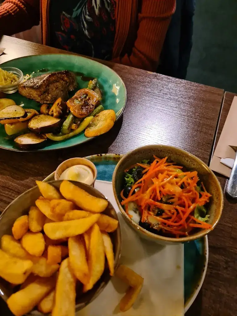 Eetcafe 't Hartje_Wervershoof_slider_image_3